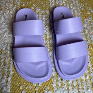 Soda Purple Sandals Size 7